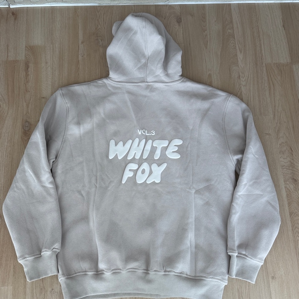Women’s White Fox Offstage Hoodie in Moon - Picture 5 of 5